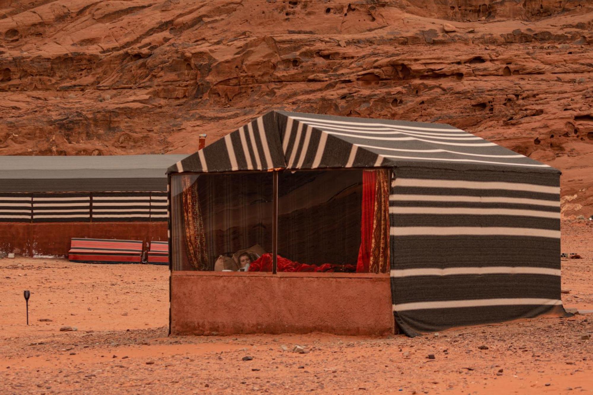 Wadi Rum Sunrise Camp المظهر الخارجي الصورة