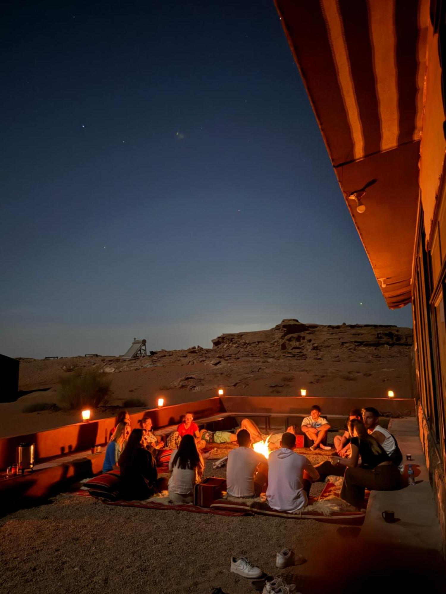 Wadi Rum Sunrise Camp المظهر الخارجي الصورة
